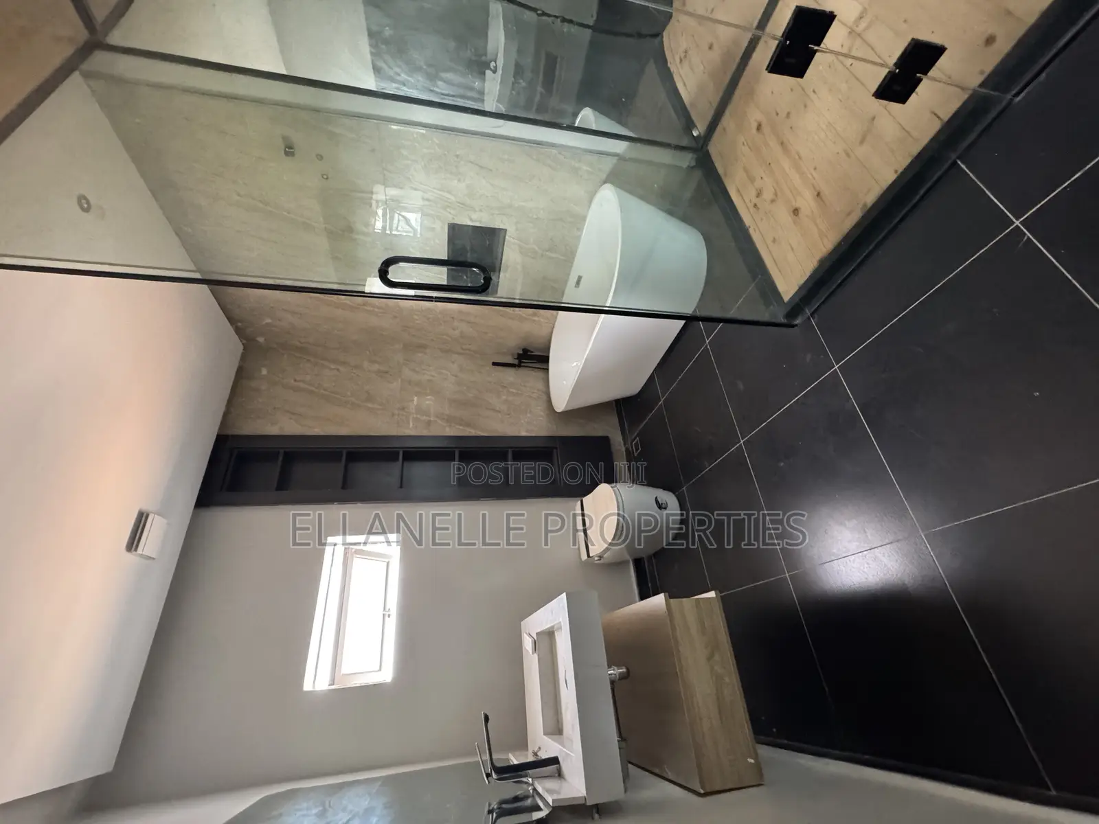 Furnished 5bdrm Duplex in Jahi for sale in Jahi