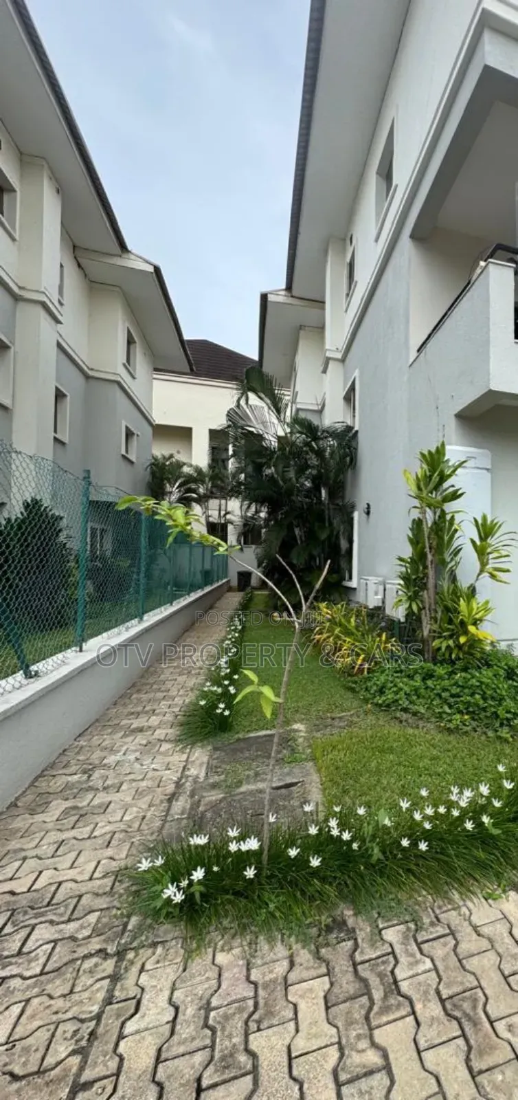 Furnished 4bdrm House in Banana Island for sale in Banana Island