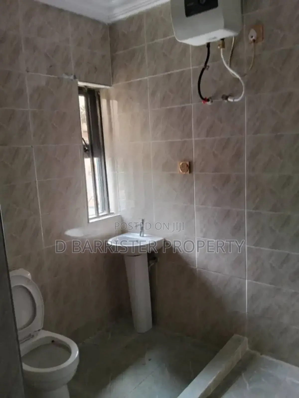 2bdrm Apartment in Omole Estate for rent in Omole Phase 1