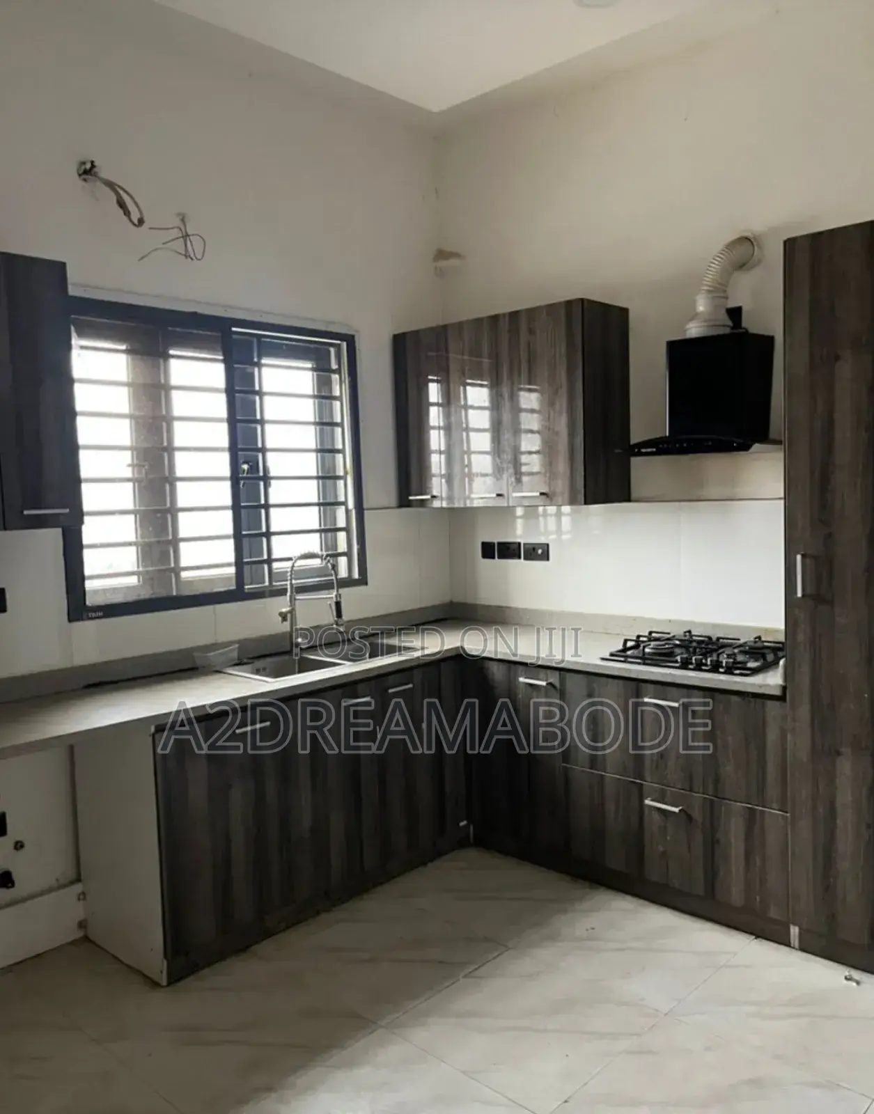 4bdrm Duplex in Awolowo Way, Ikeja for rent in Ikeja