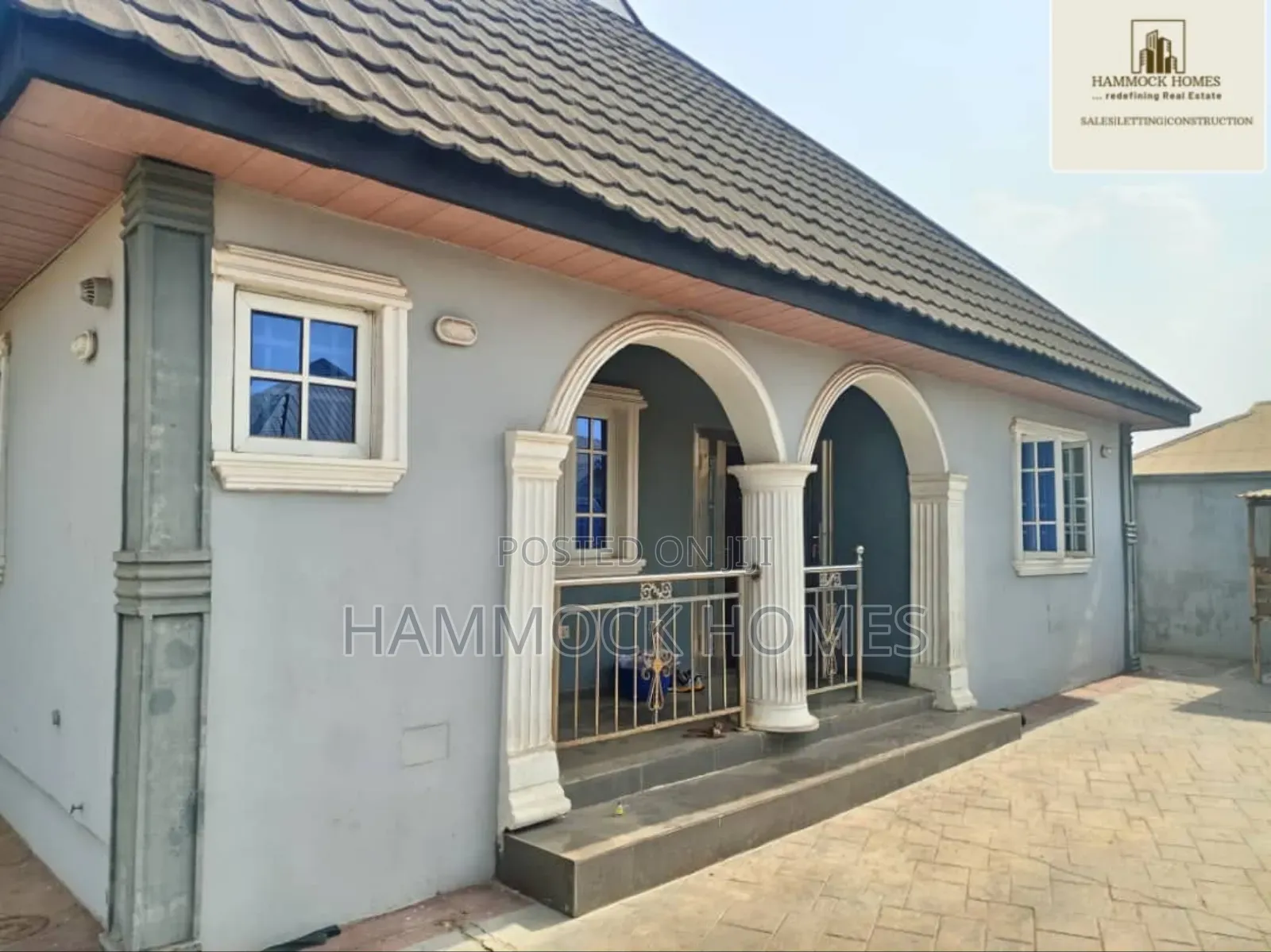 4bdrm Bungalow in Adewunmi, Iwo Road for sale in Iwo Road