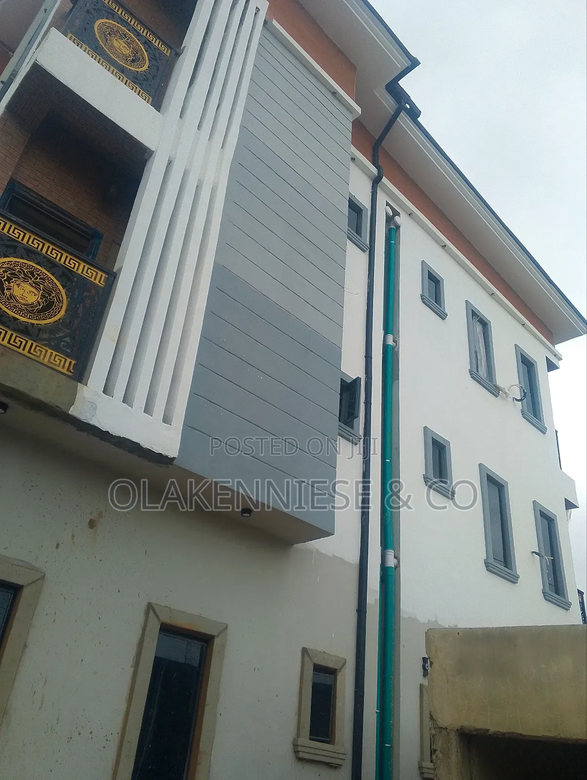 2bdrm Block of Flats in Aguda for rent in Aguda / Surulere
