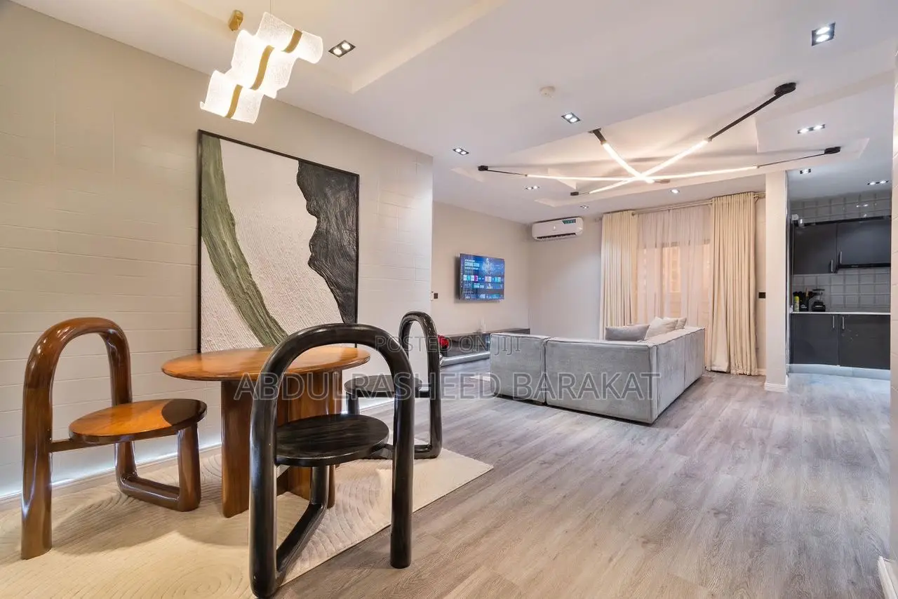 Brand New Luxury 2 Bedroom Apartment With Pool Gym Balcony in Lekki Phase 1