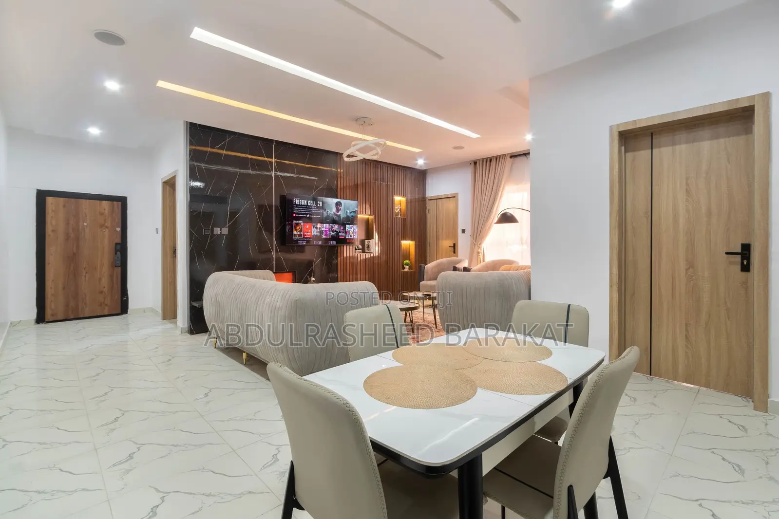 Luxury Spacious 2 Bedroom With Pool Gym Tennis Football Pitc in Ajah
