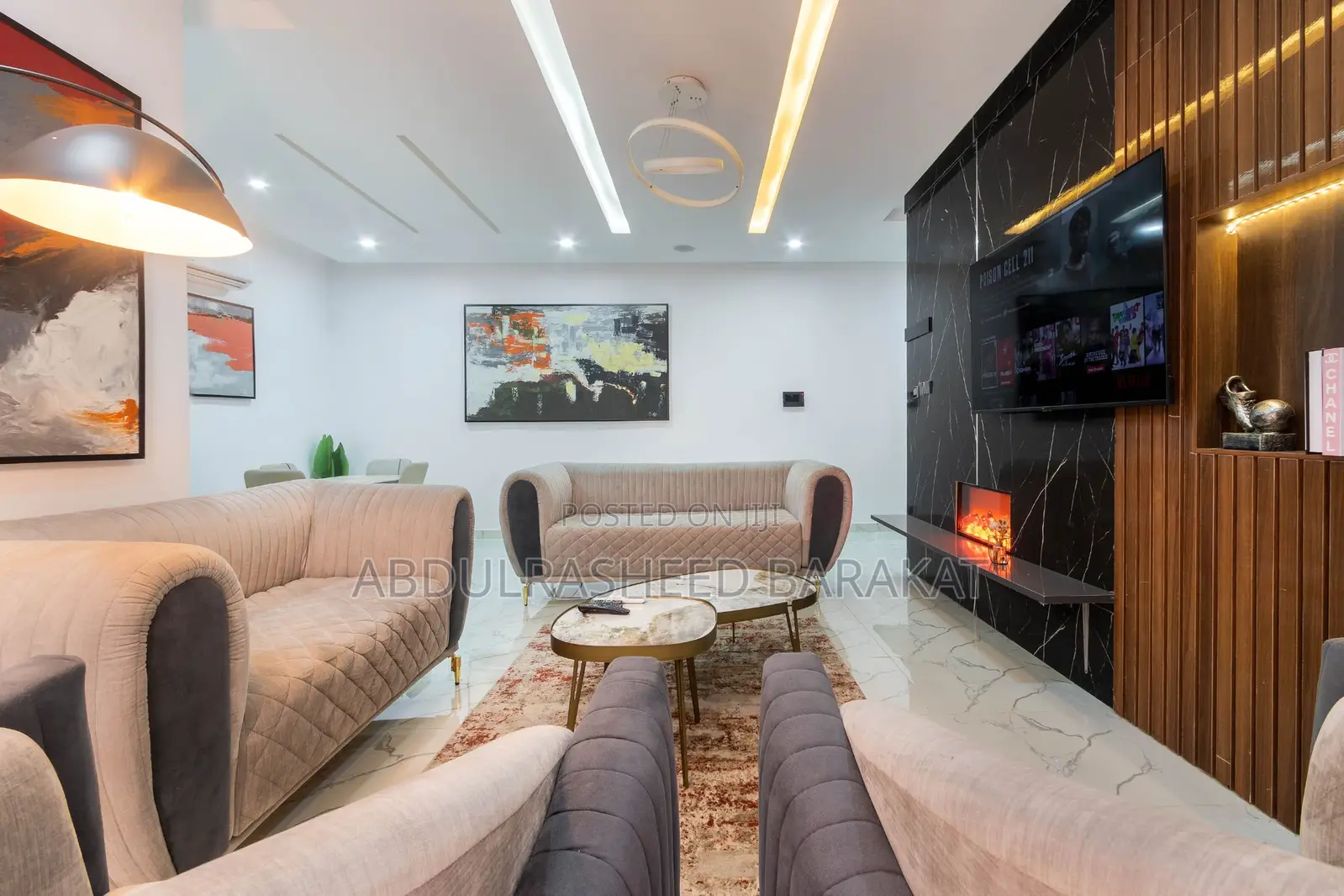 Luxury Spacious 2 Bedroom With Pool Gym Tennis Football Pitc in Ajah
