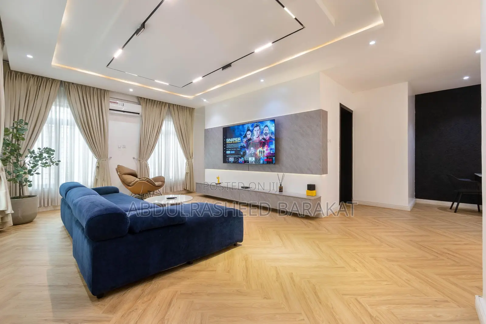 Luxury and Spacious 3 Bedroom Apartment With Pool Balcony in Lekki Phase 1