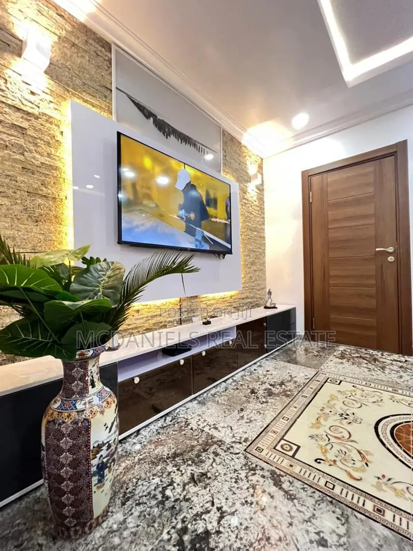 Furnished 1bdrm Apartment in Victoria Island Extension for sale in Victoria Island Extension