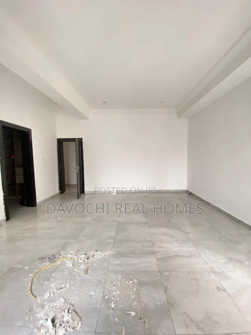 4bdrm Duplex in Ikota Gra for rent in Ikota