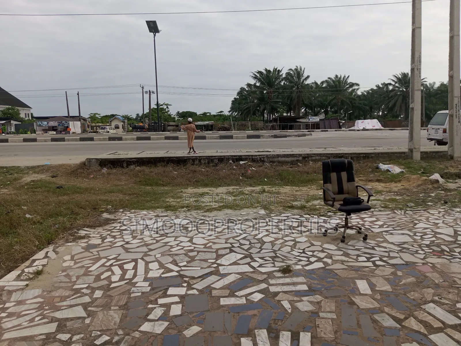 Facing Express 1plot and Massive Office Space for Lease in Igando-Oloja