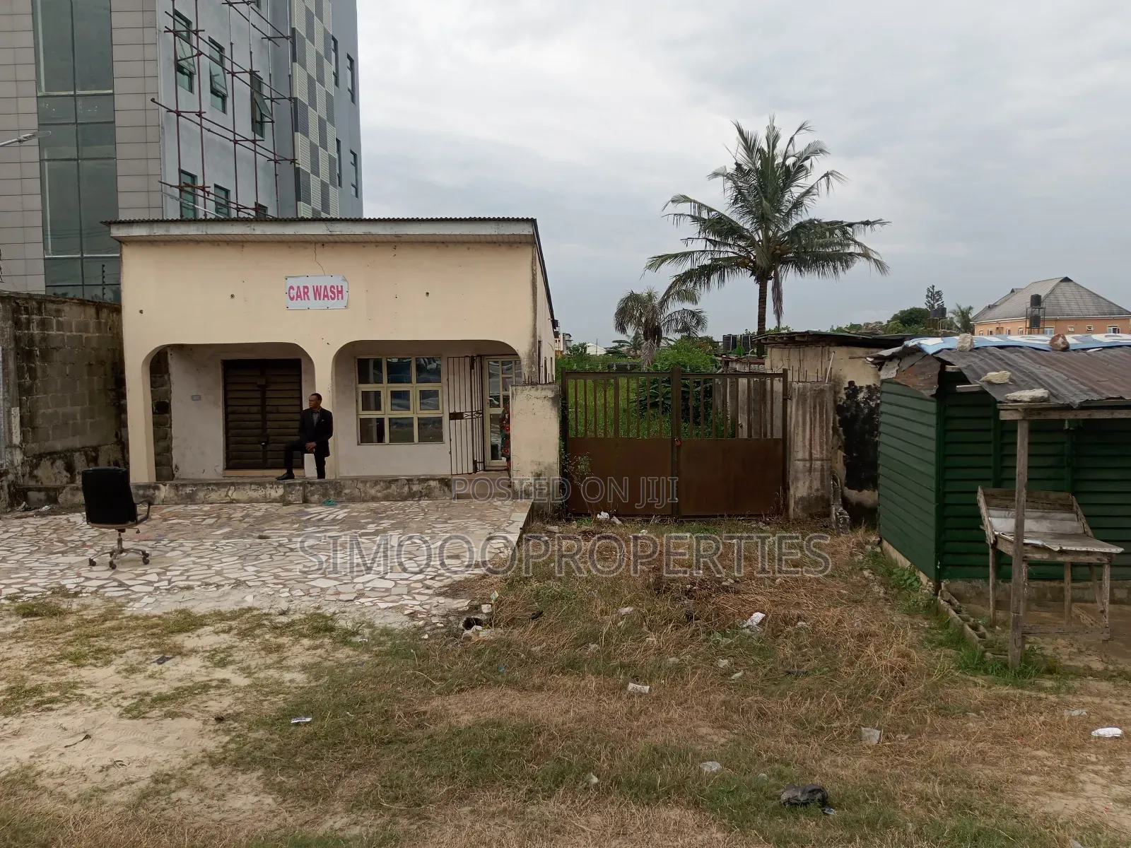 Facing Express 1plot and Massive Office Space for Lease in Igando-Oloja