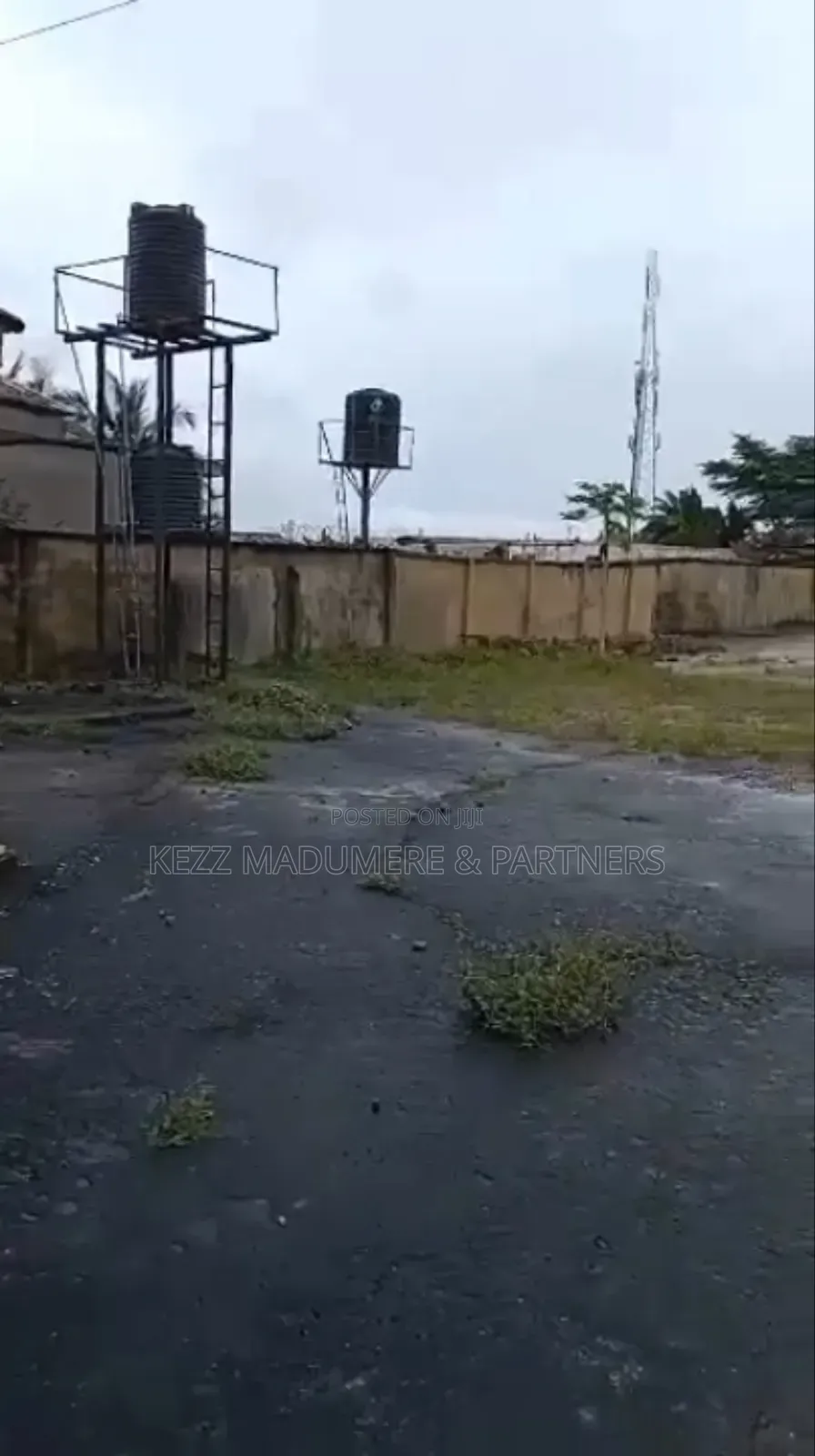 For Sale : 12 Plots Olu Obasanjo Major Road Ph in Port-Harcourt