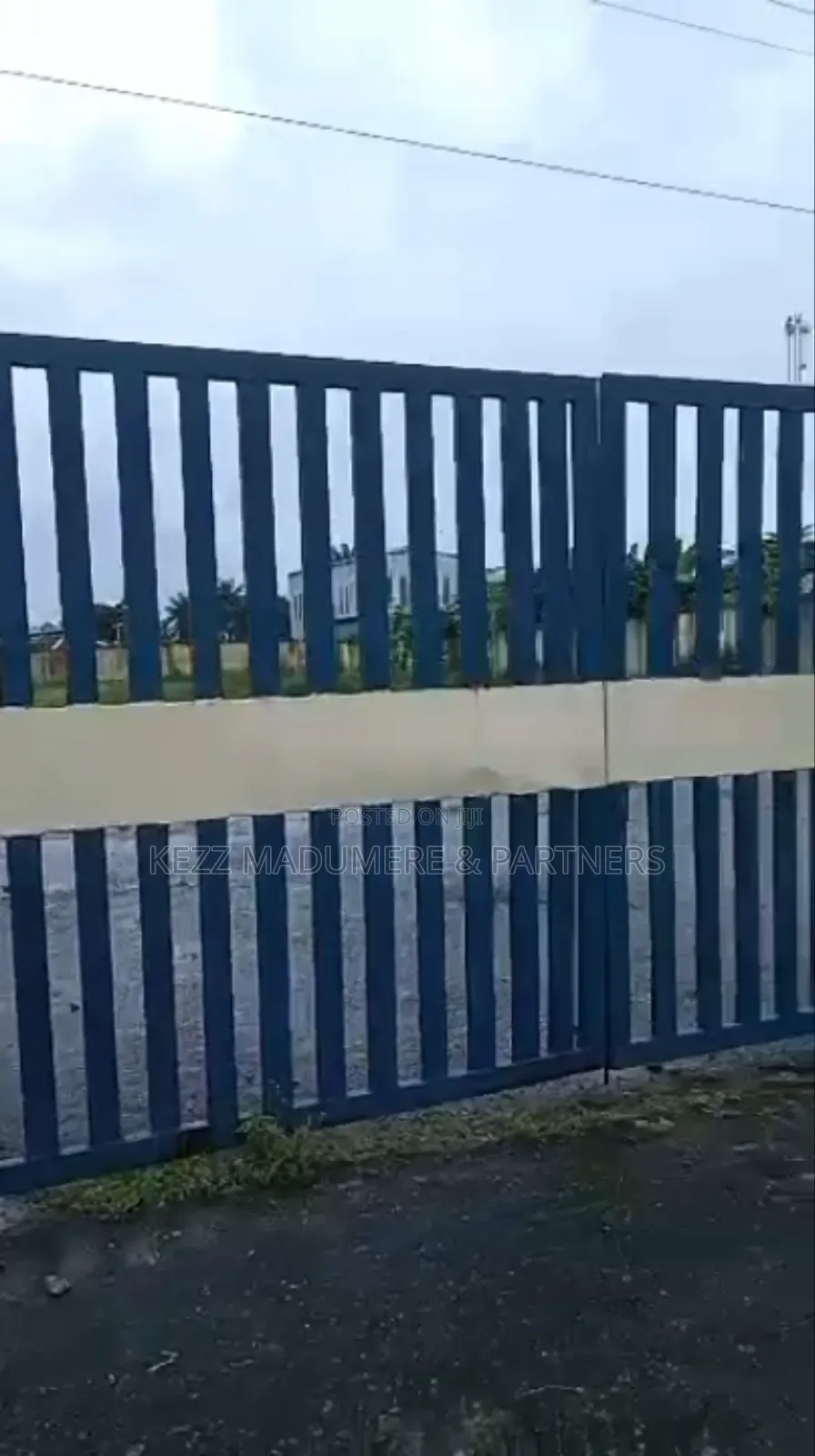 For Sale : 6 Plots on the Major Aba Road Near Intels, Ph in Port-Harcourt