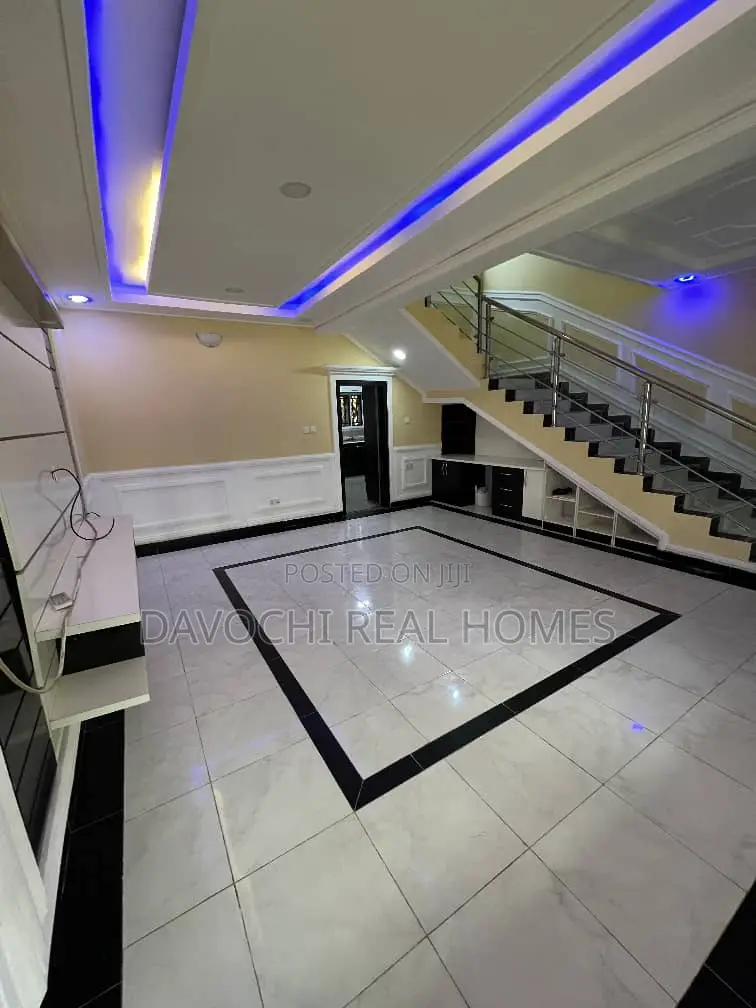 2bdrm Duplex in Ikate for rent in Ikate