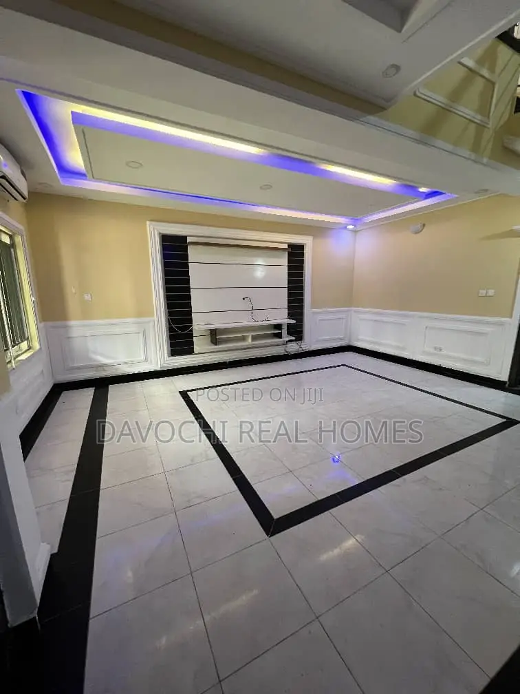 2bdrm Duplex in Ikate for rent in Ikate