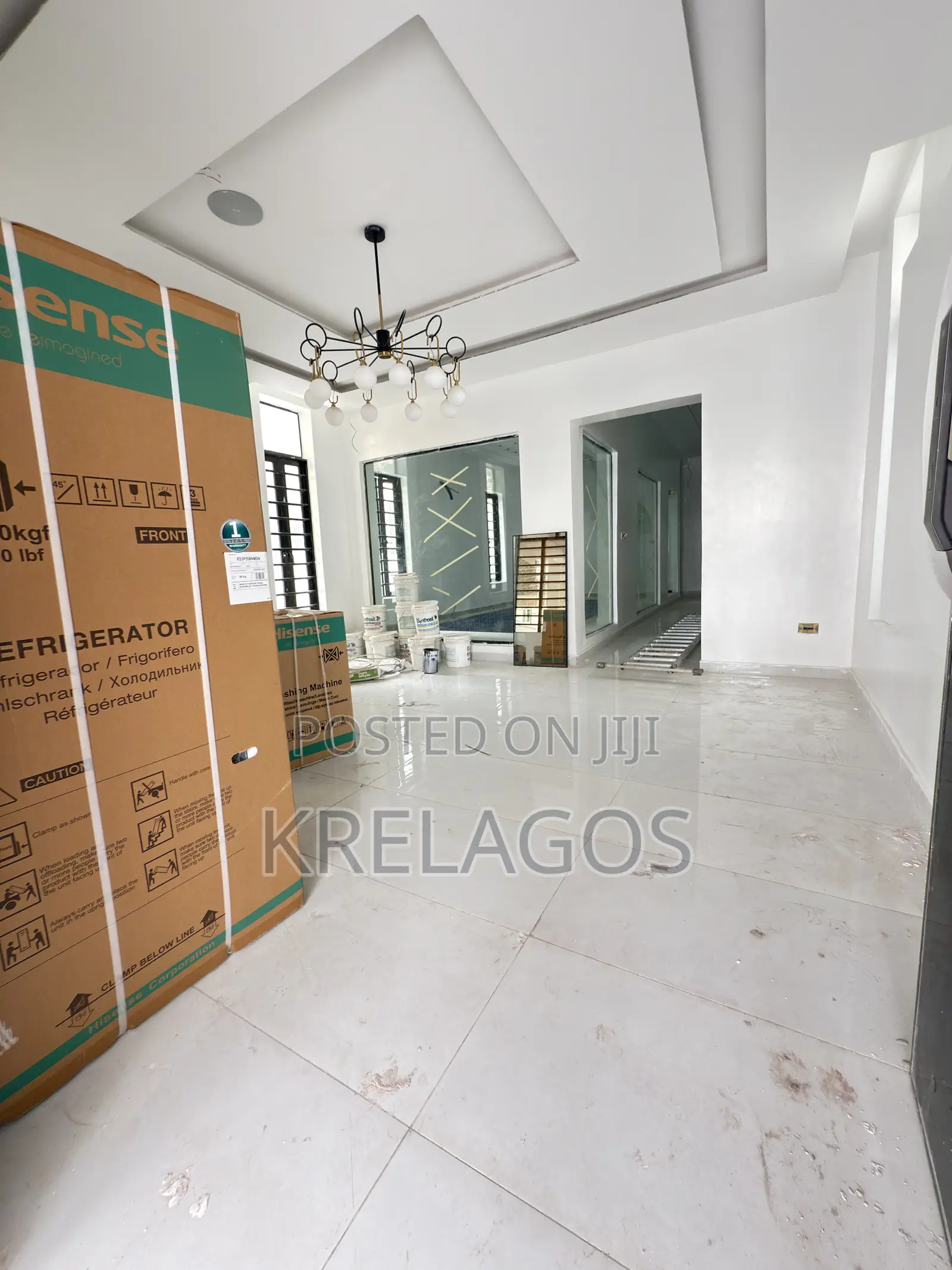 5bdrm Duplex in Chevron for sale in Chevron