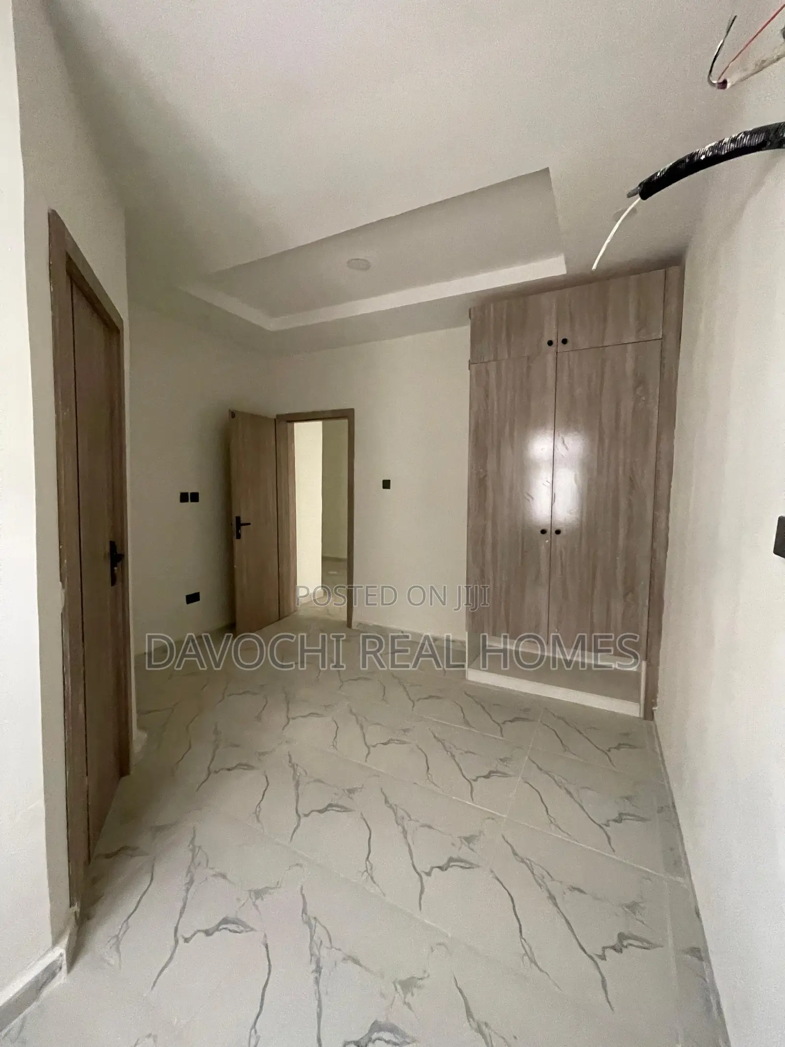 4bdrm Duplex in Conservative Road,, Chevron for rent in Chevron