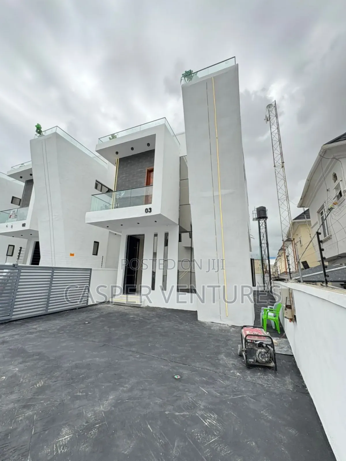 4bdrm Duplex in Lekki County, Ikota for sale in Ikota