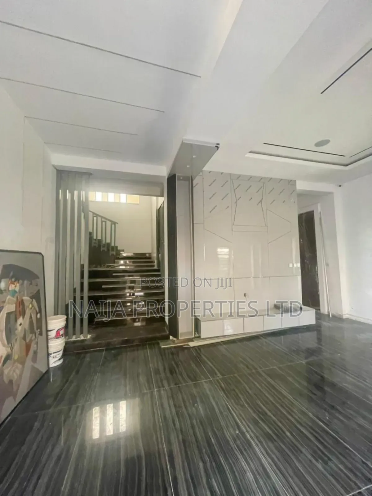 6bdrm Duplex in Off Bourdilon, Ikoyi for sale in Ikoyi