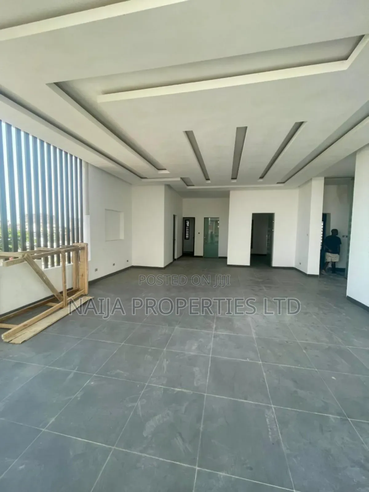 6bdrm Duplex in Off Bourdilon, Ikoyi for sale in Ikoyi