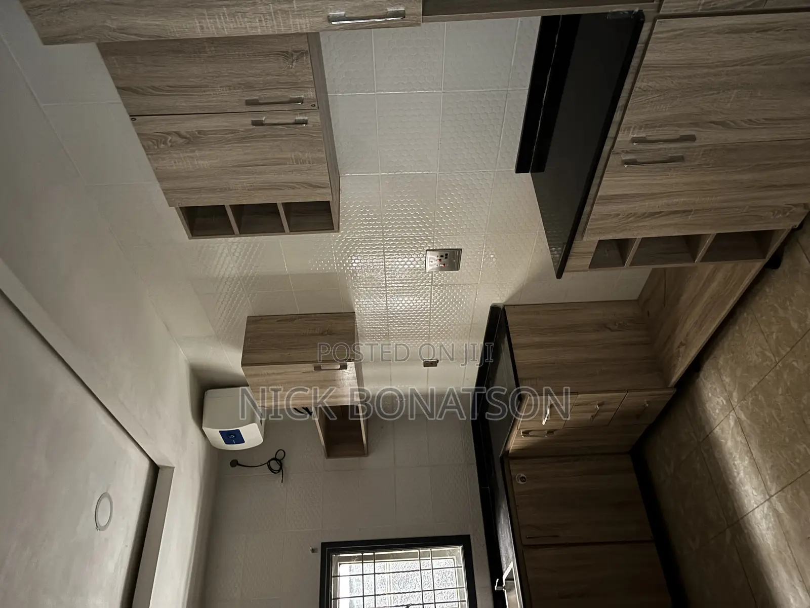 3bdrm Apartment in Life Camp Close To, Dape for rent in Dape
