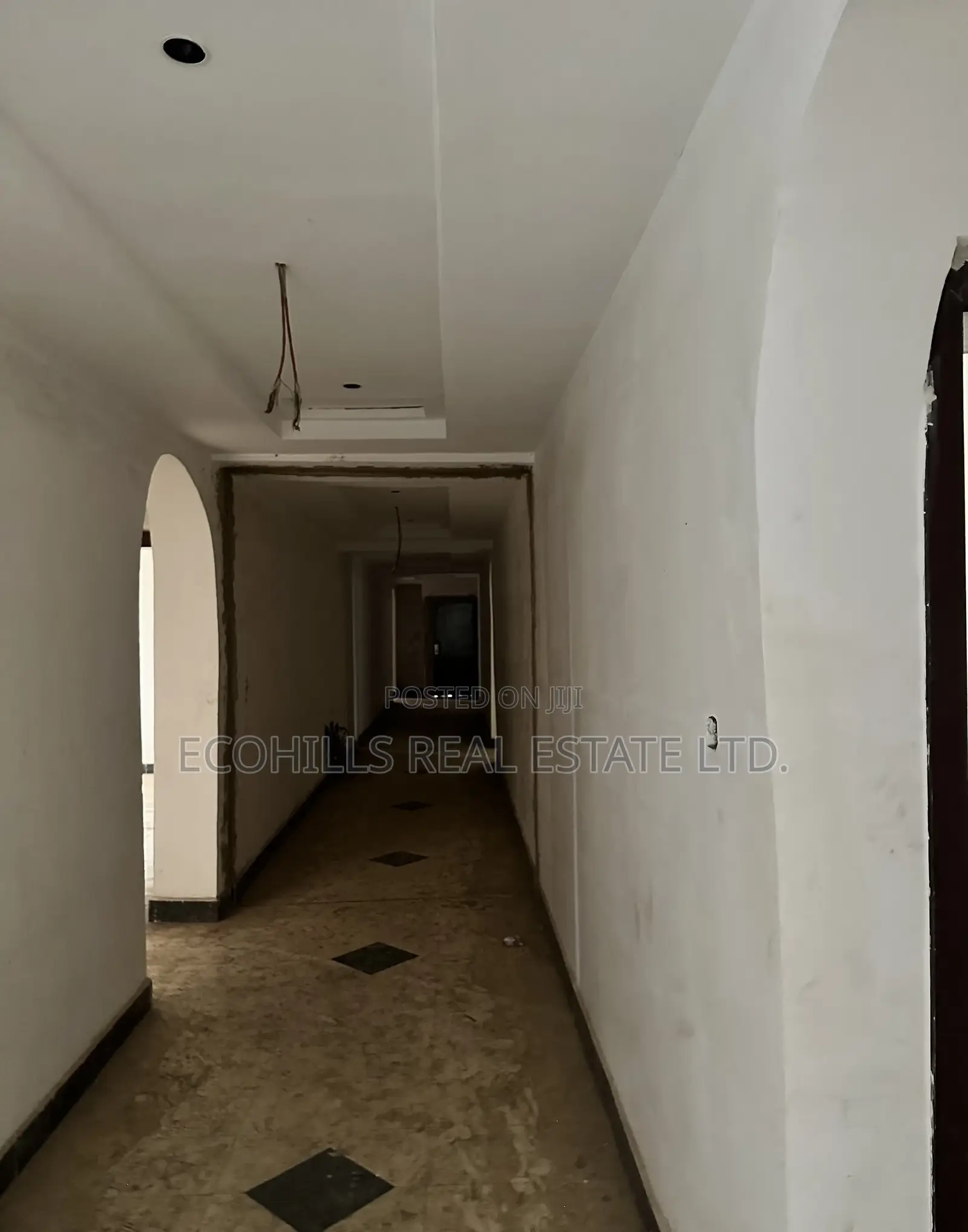 Hotel or Apartment/Plaza/Offices in Zone 7 / Wuse