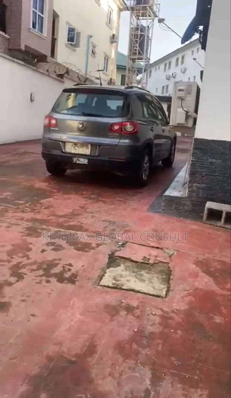 3bdrm Apartment in Garki, Area 11 for sale in Area 11