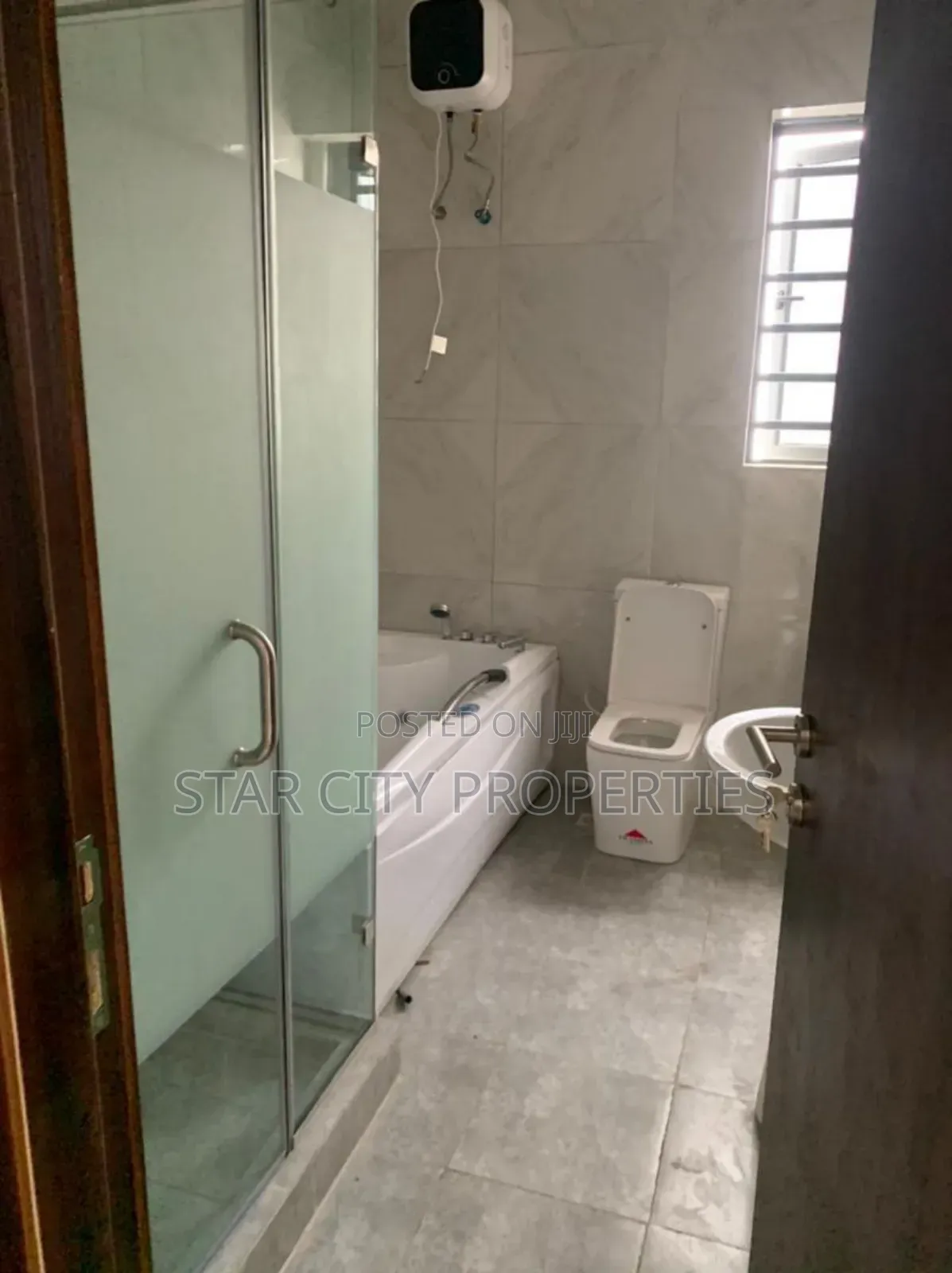 5bdrm Duplex in Magodo Ph 2, GRA Phase 2 Shangisha for rent in GRA Phase 2 Shangisha