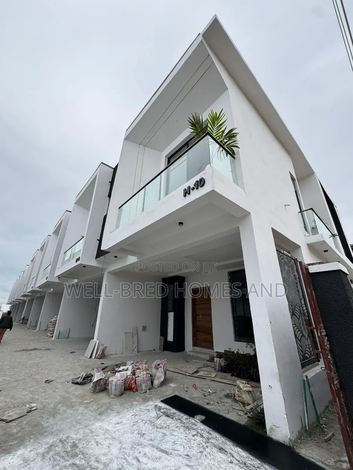 4bdrm Duplex in Ikota Lekki Lagos for sale in Lekki