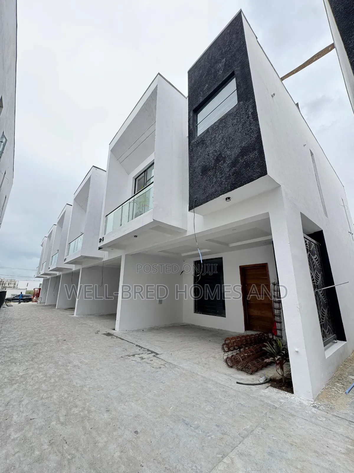 4bdrm Duplex in Ikota Lekki Lagos for sale in Lekki