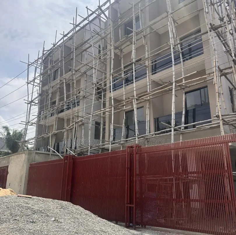 2bdrm Apartment in Ologolo Lekki Lagos for sale in Ologolo
