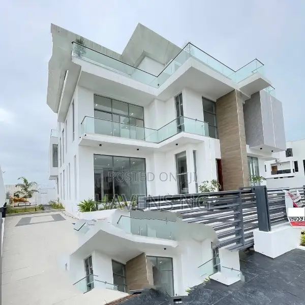 5bdrm Duplex in Osapa london for sale in Osapa london