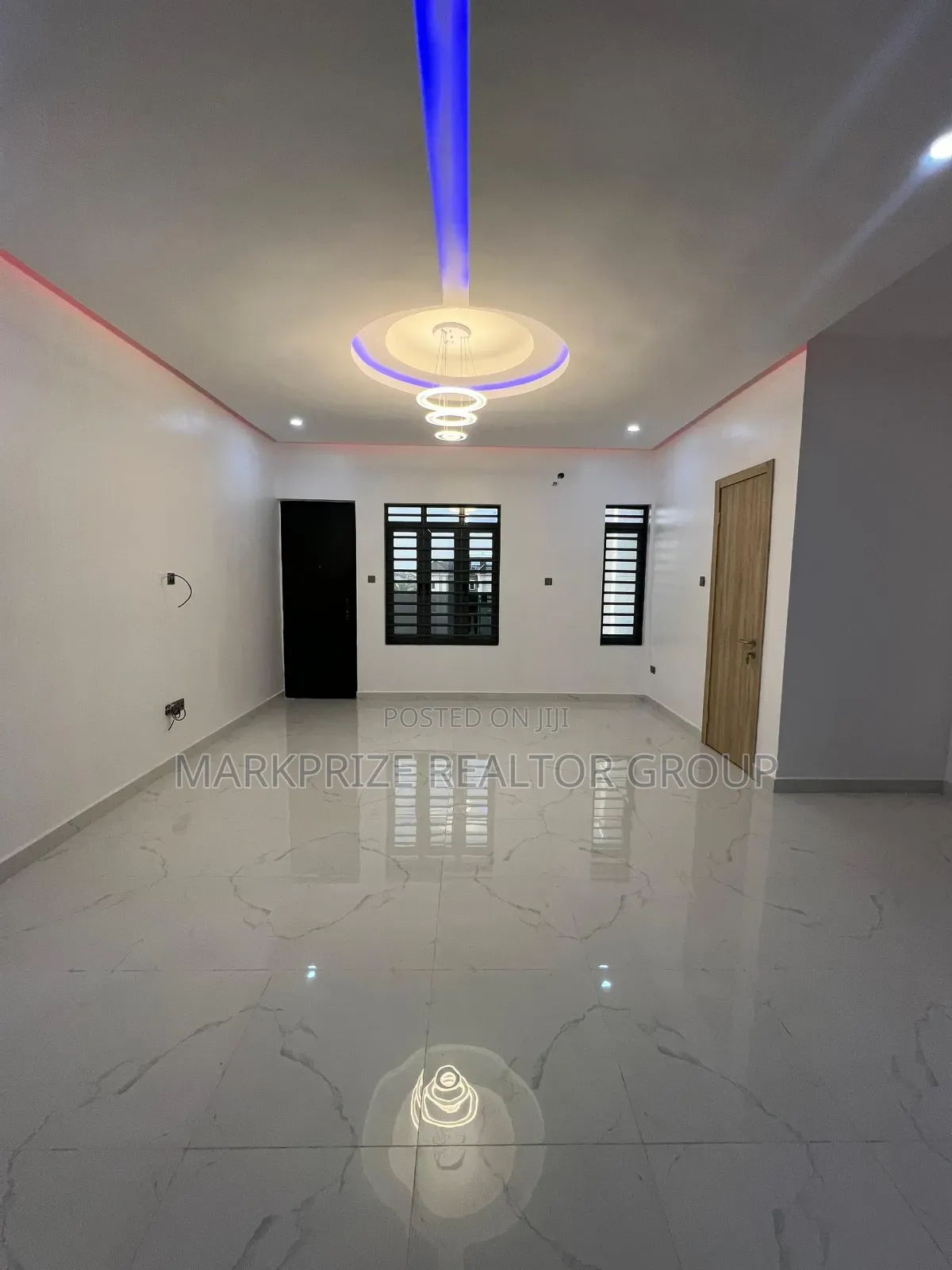 2bdrm Apartment in Lekki Scheme 2 for sale in Abraham Adesanya Estate