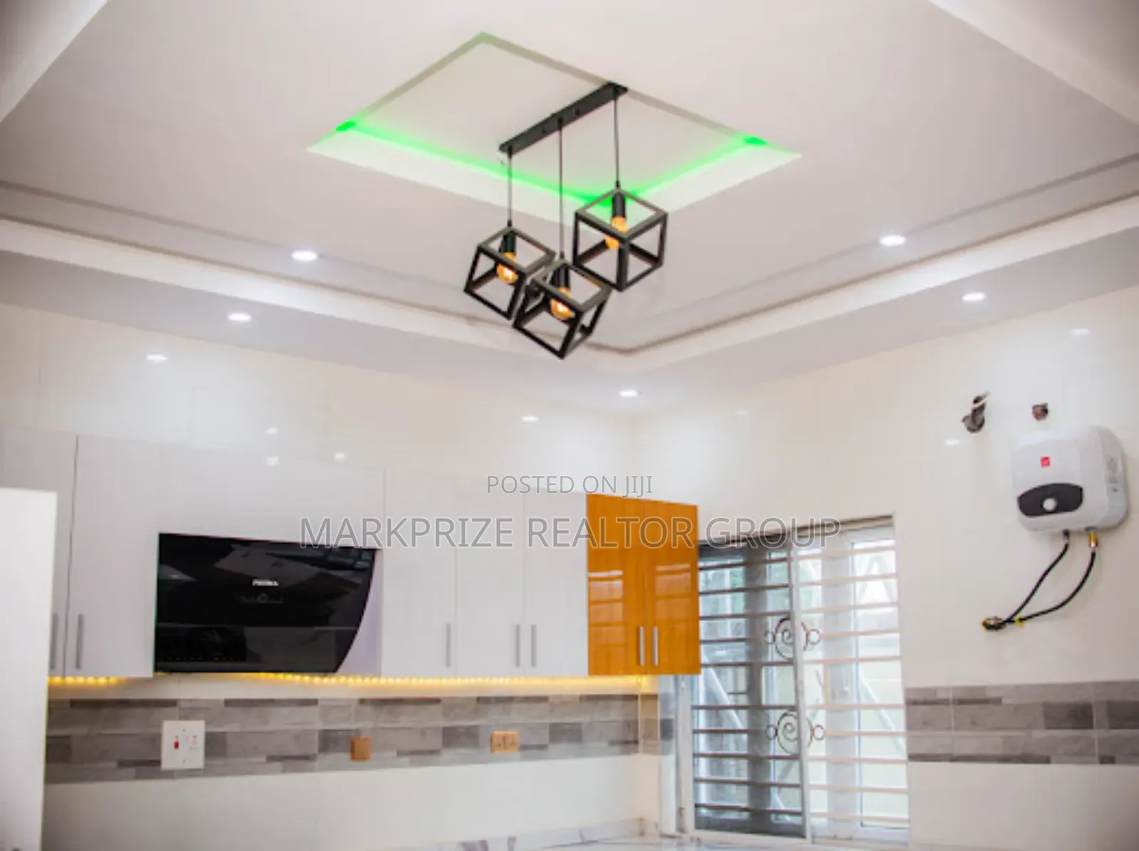 2bdrm Apartment in Lekki Scheme 2 for sale in Abraham Adesanya Estate