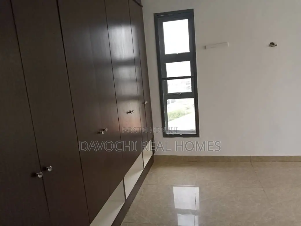 4bdrm Penthouse in Banana Island for rent in Banana Island