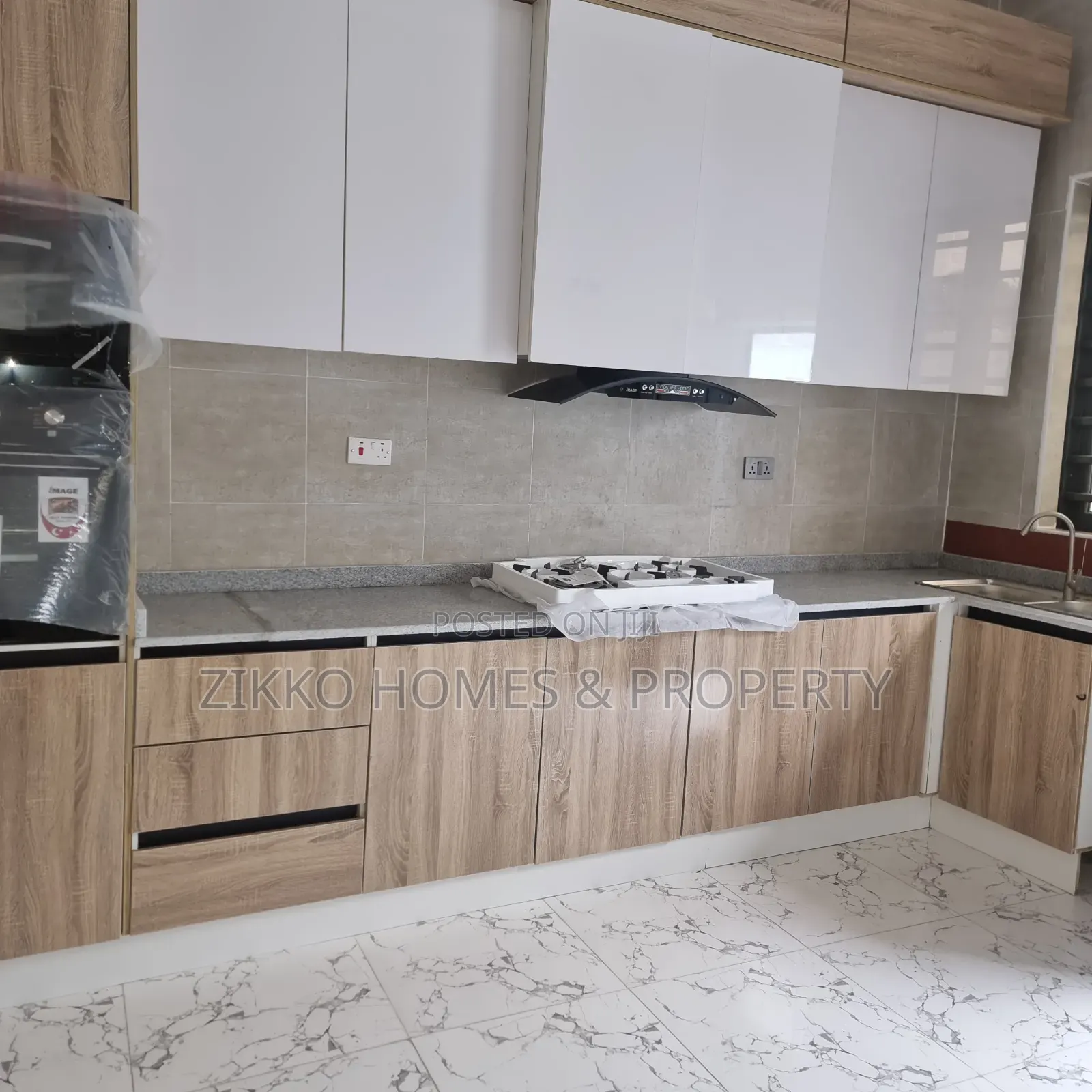4bdrm Townhouse/Terrace in Ajah for sale in Ajah