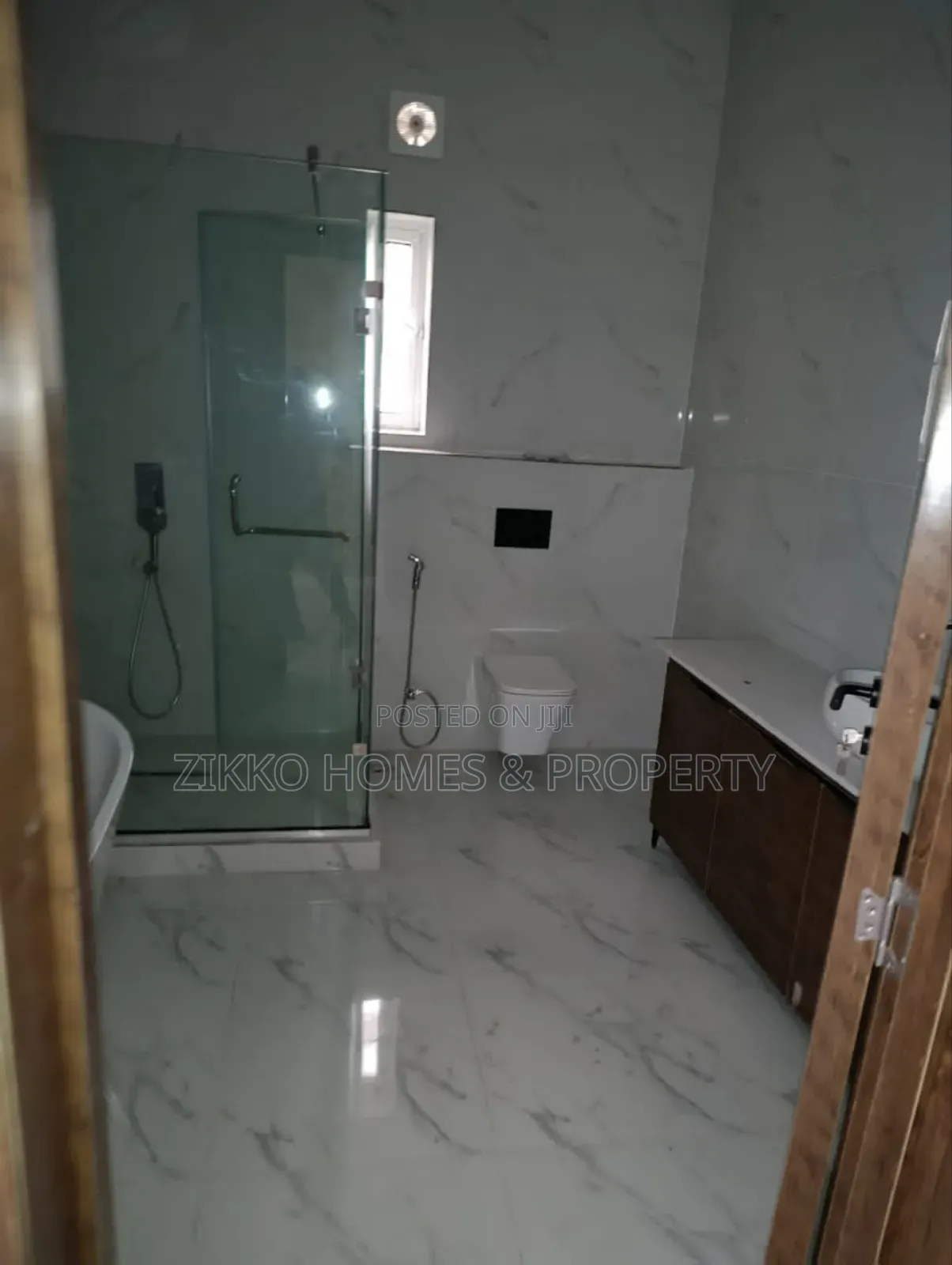 4bdrm Townhouse/Terrace in Ajah for sale in Ajah