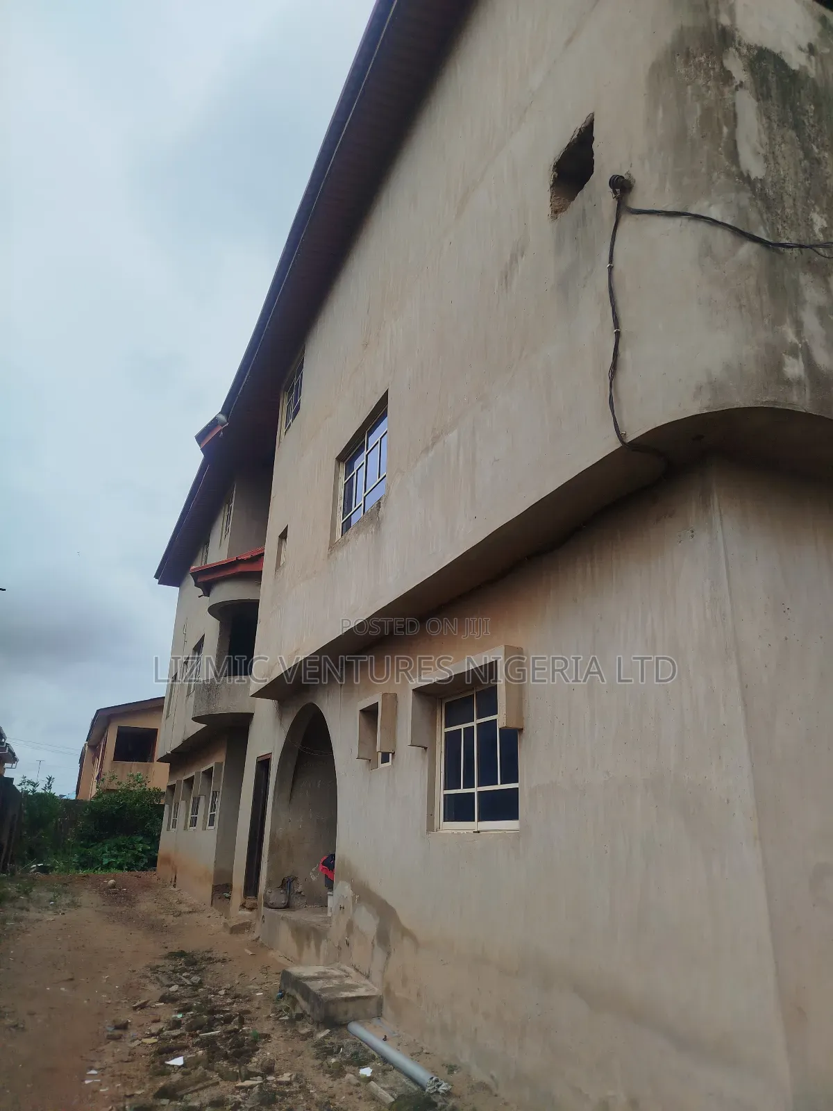 4bdrm Block of Flats in Manna Cola Estate, Ajegunle for sale in Ajegunle