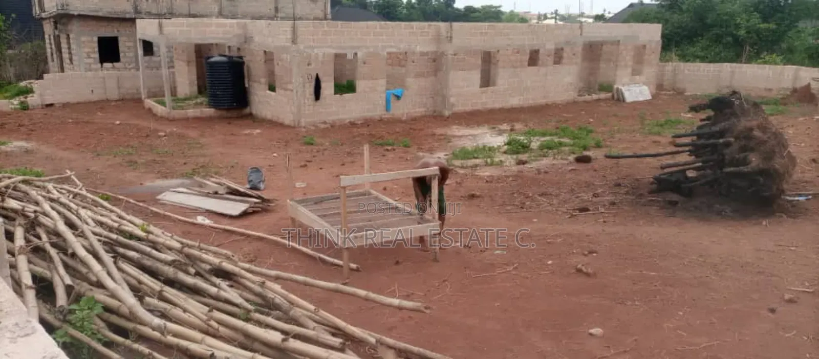 100/100 Land at Evbodia,Airport Road,Benin City for Sale in Benin City