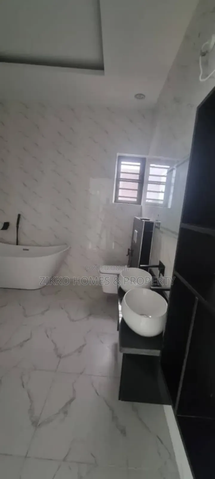 5bdrm Duplex in Ajah for sale in Ajah