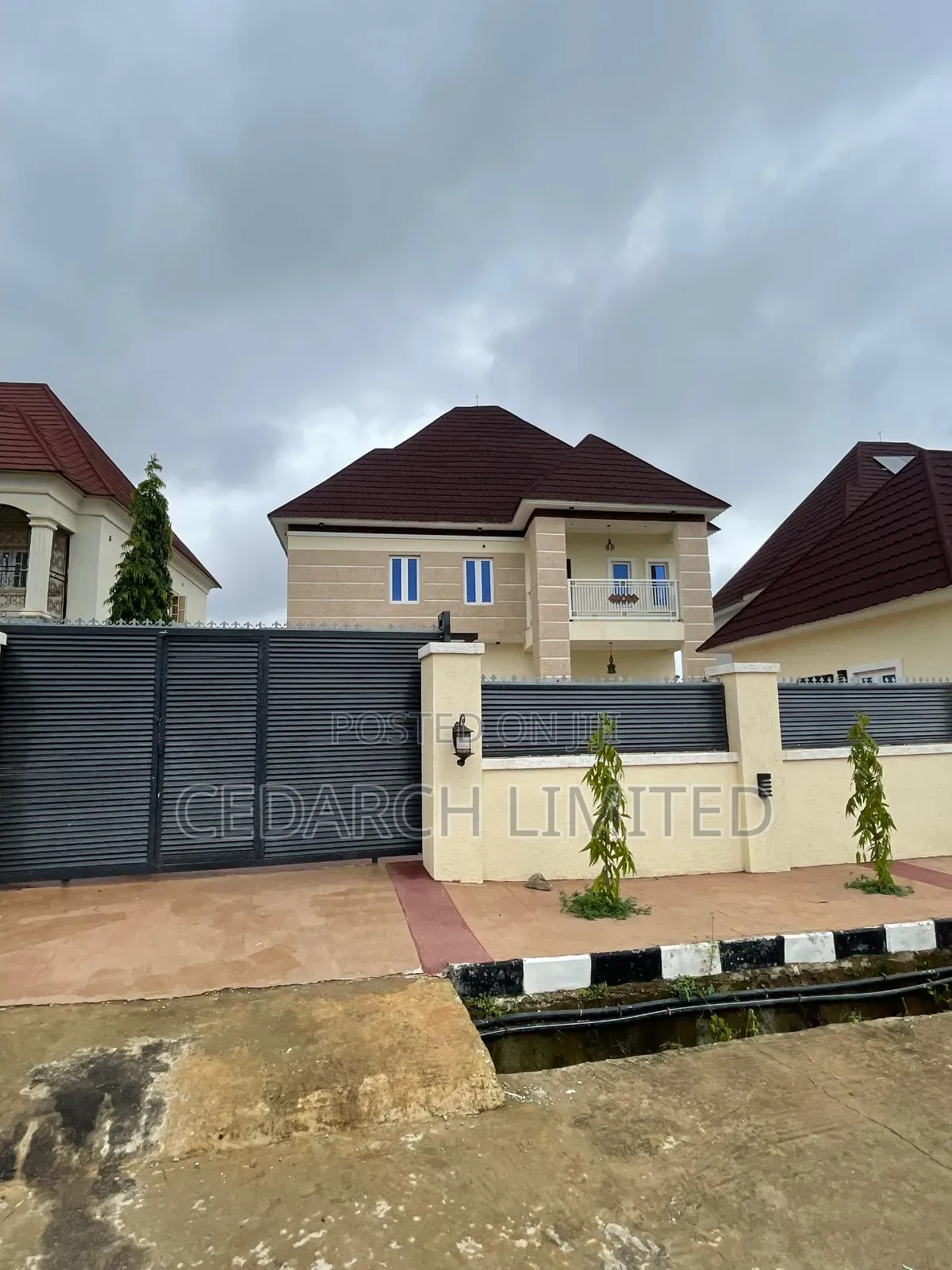 4bdrm Duplex in Lokogoma for sale in Lokogoma