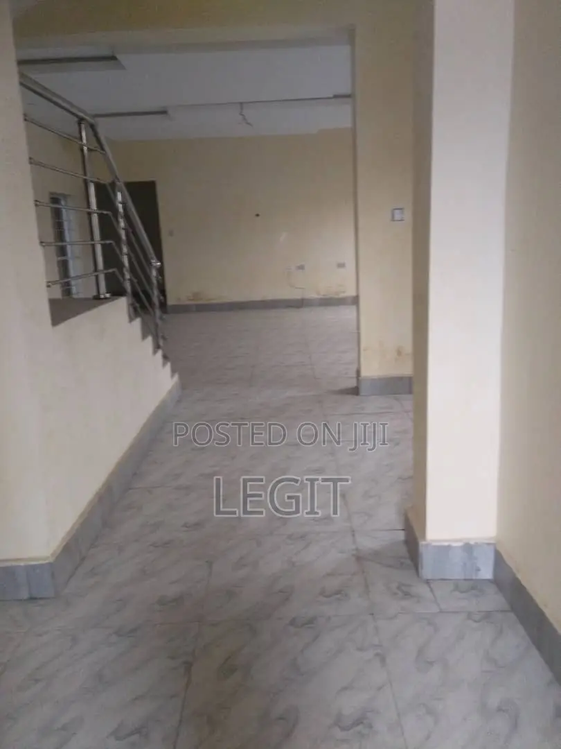 10bdrm Duplex in Lugbe District for sale in Lugbe District