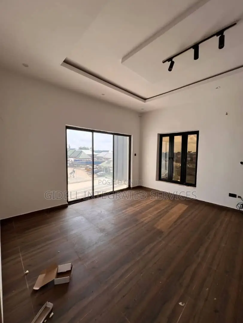 5bdrm Duplex in Guzape District for rent in Guzape District