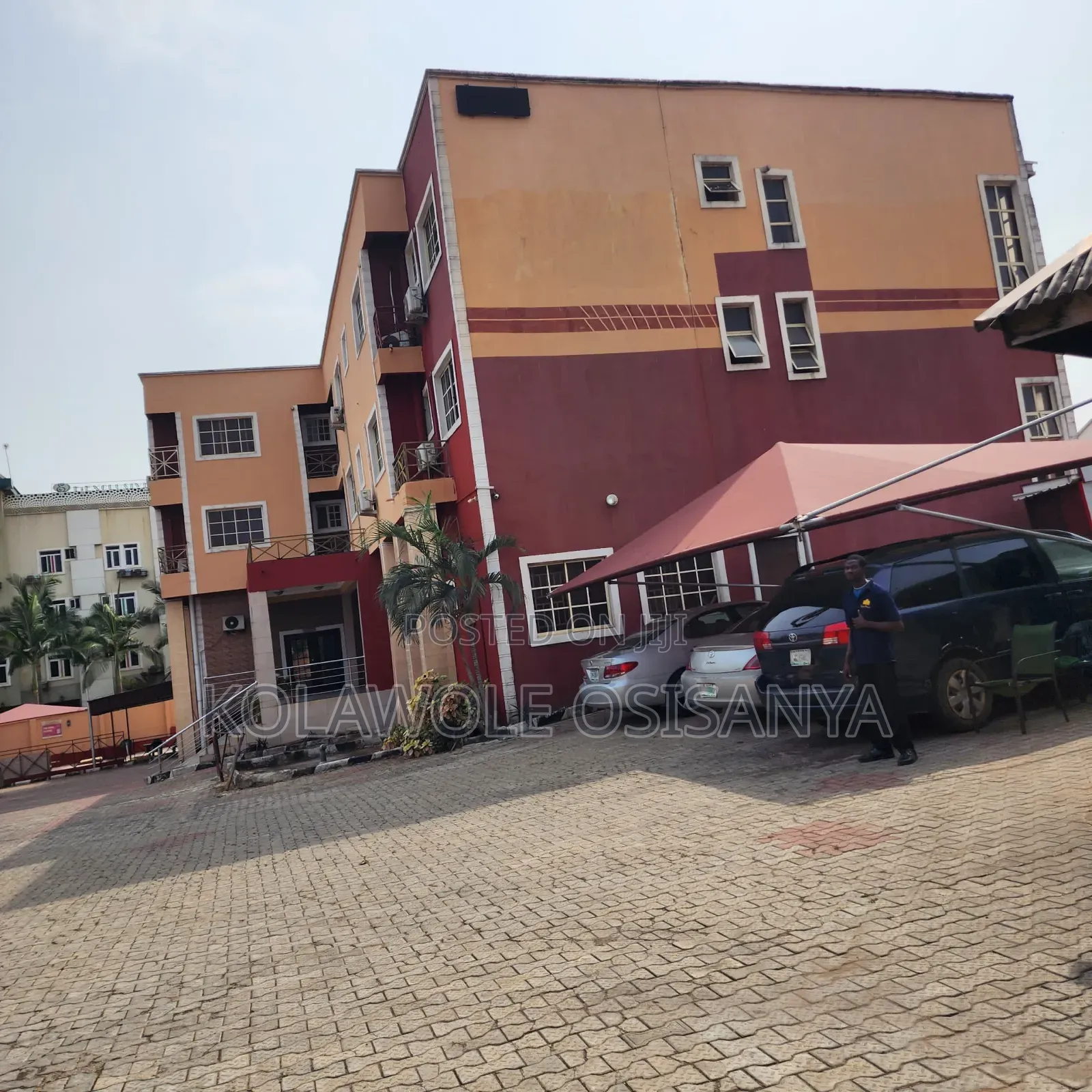 Functional Hotel of 24room in Ibadan