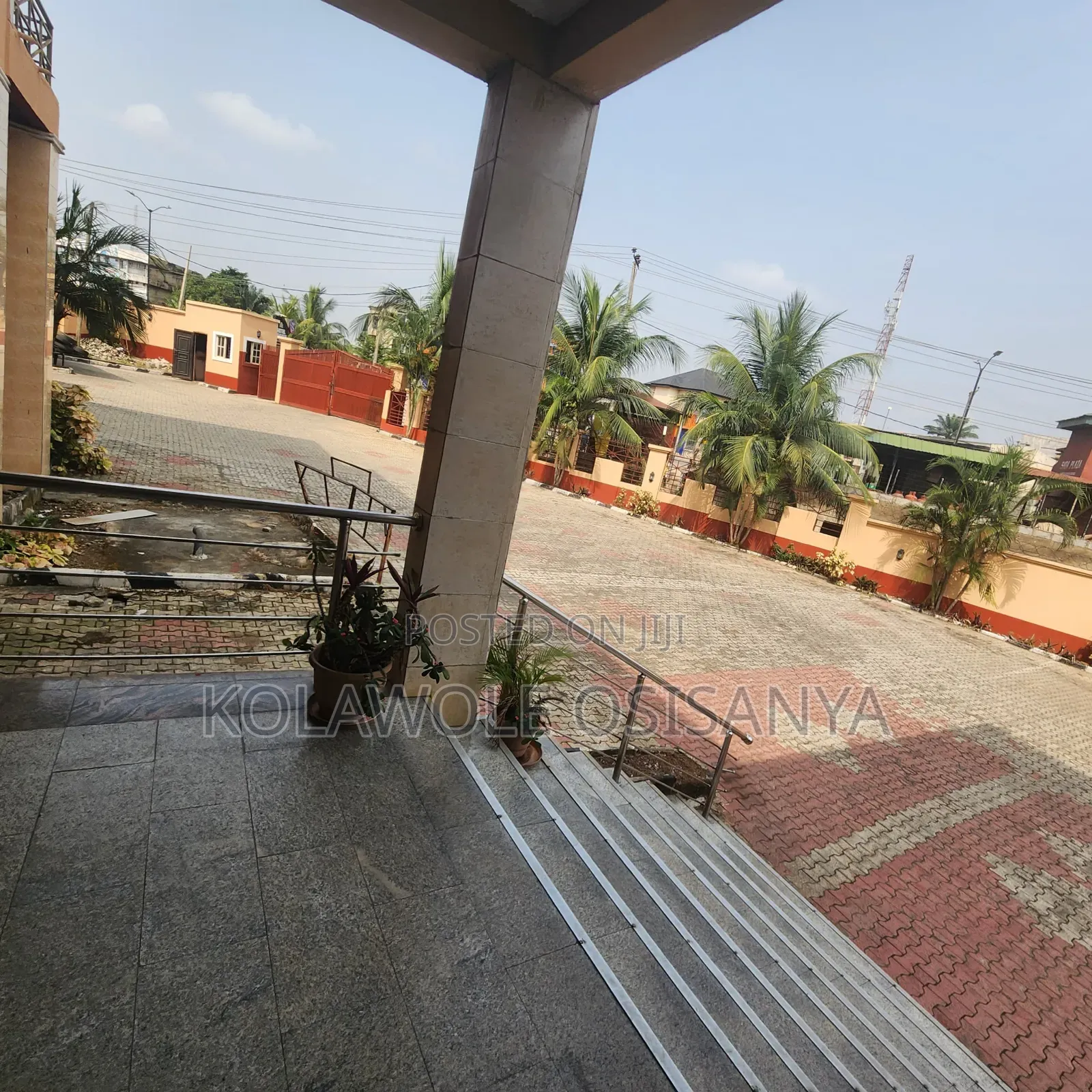 Functional Hotel of 24room in Ibadan