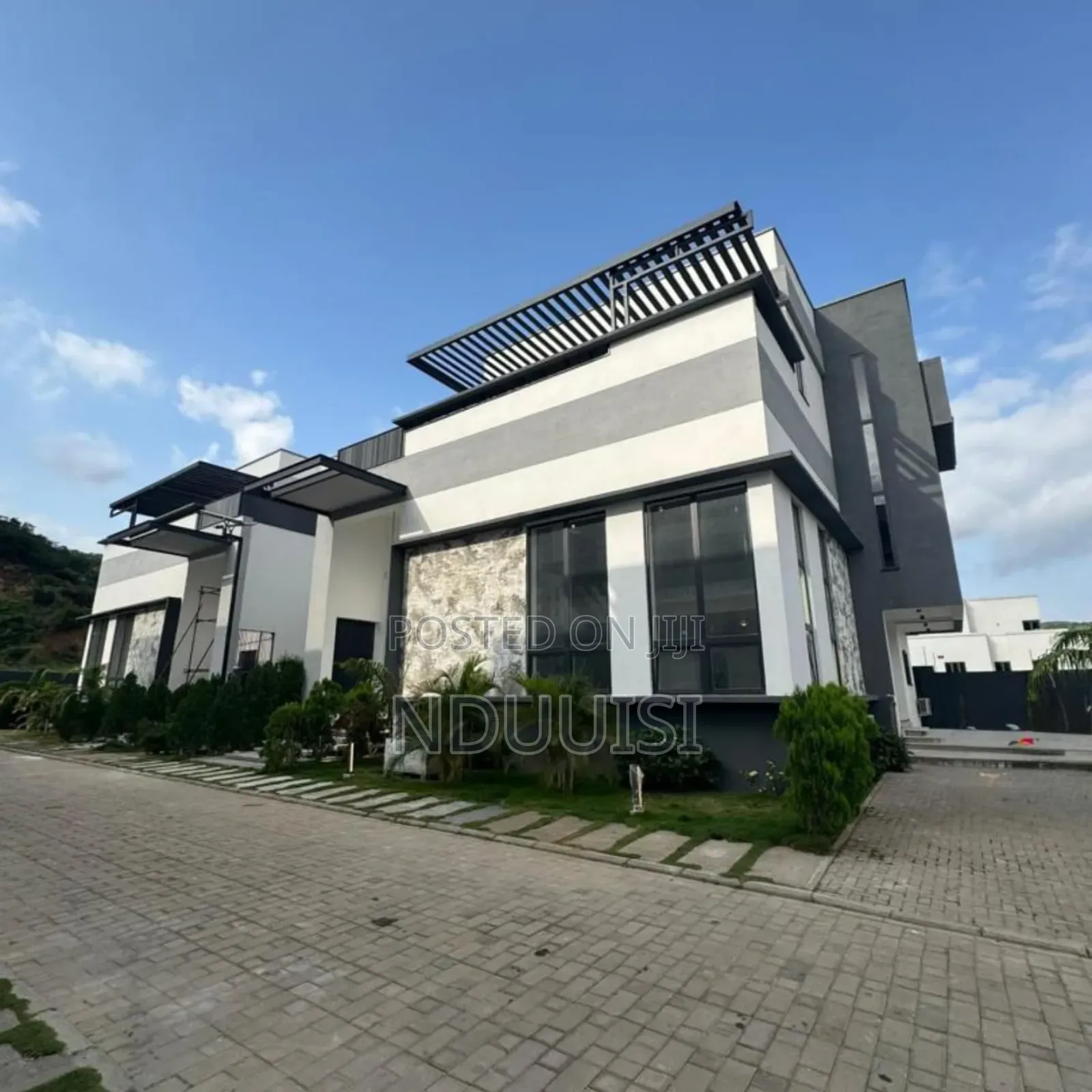 5bdrm Duplex in Katampe Extension for sale in Katampe Extension