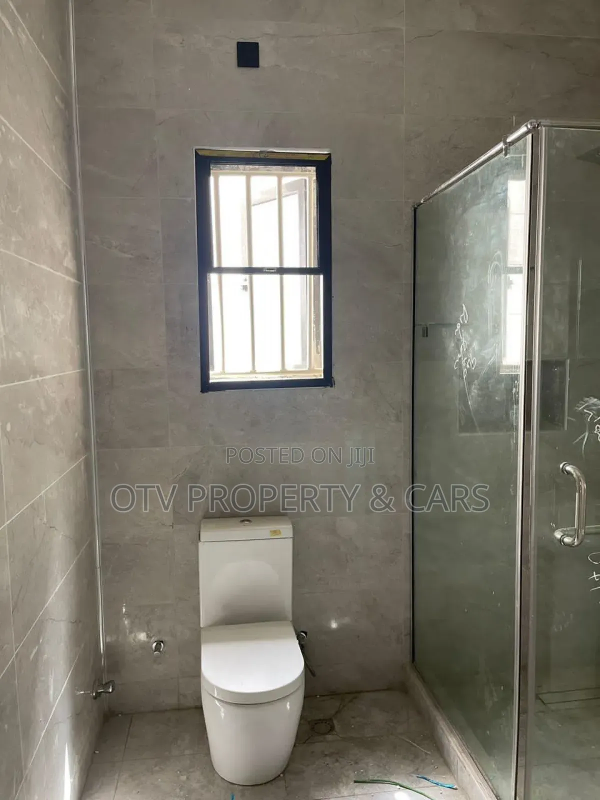Furnished 6bdrm Duplex in Lekki Phase 1 for sale in Lekki Phase 1