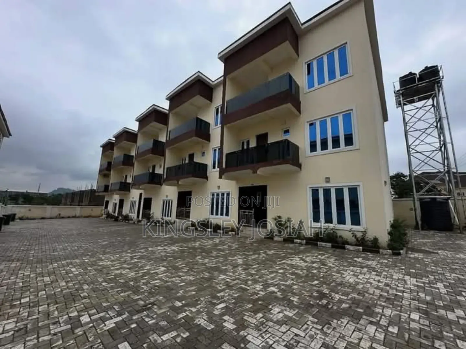 4 Bedroom Terrace Duplex With Bq for Sale in Gaduwa