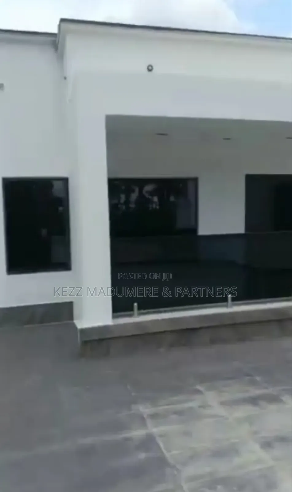 3bdrm Bungalow in Umuodu Close To for sale in Owerri