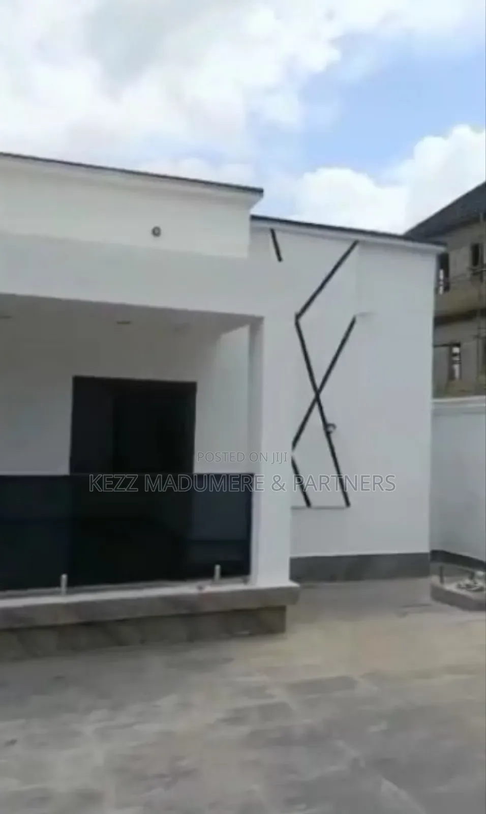 3bdrm Bungalow in Umuodu Close To for sale in Owerri