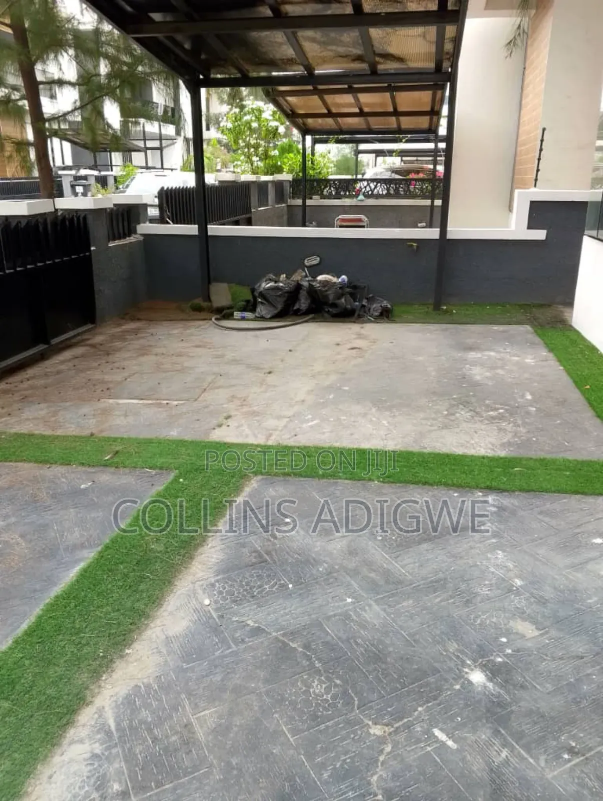 4bdrm Duplex in Chevron for rent in Chevron